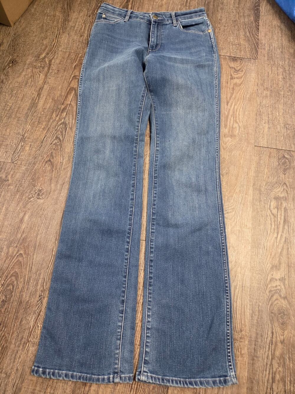 Wrangler Western TINA Bootcut Jeans Vintage Ranch Farm Size 26x32 (tag 28x34)